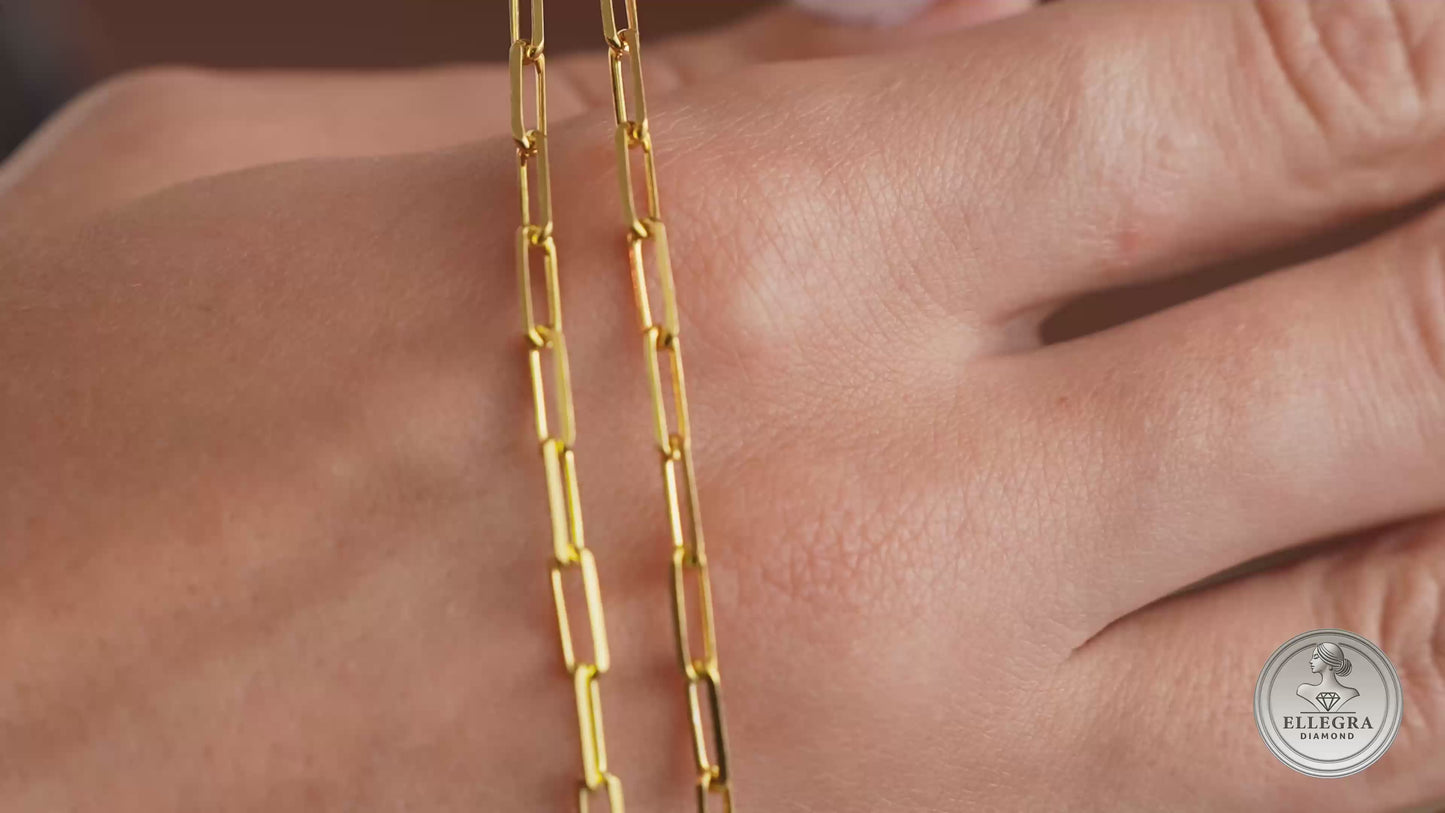 Gold Paperclip Link Chain Necklace